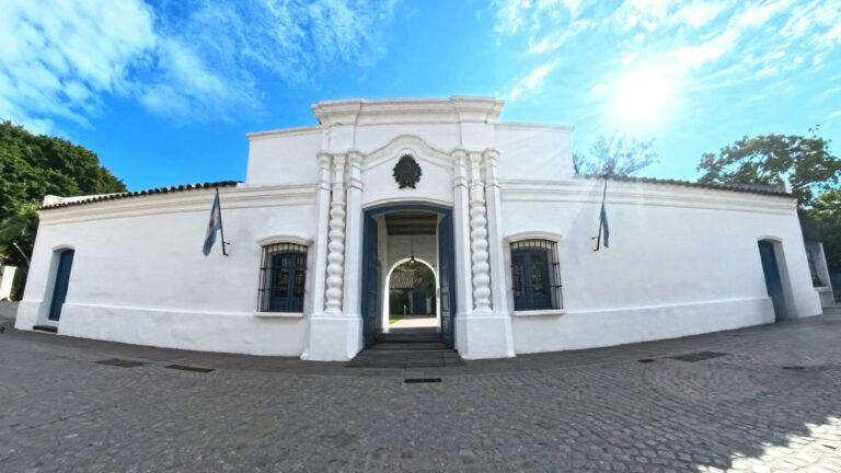 1783533626-Casa-de-Tucumán-2026