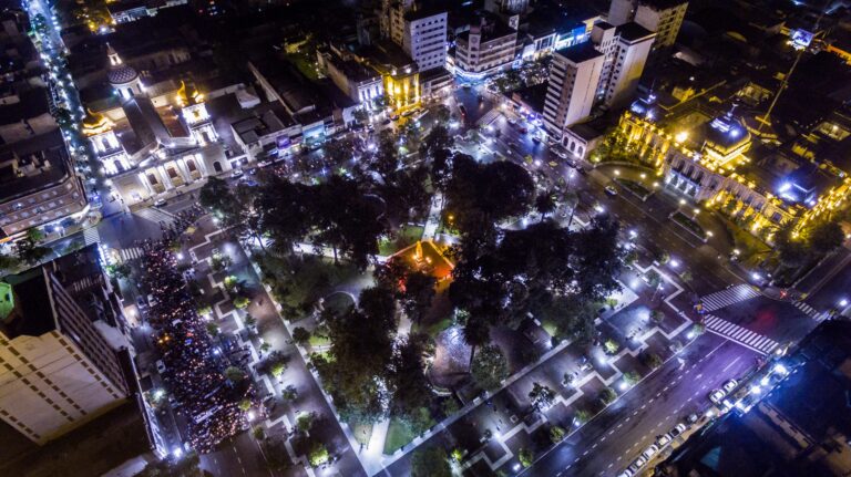 Plaza-Independencia-scaled