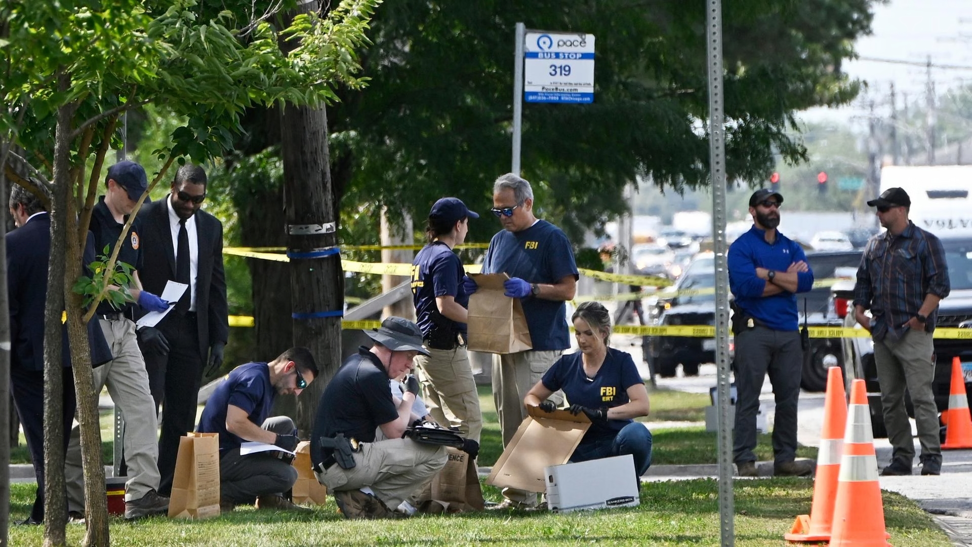 usa-ice-tod-migrant-100_1920x1080